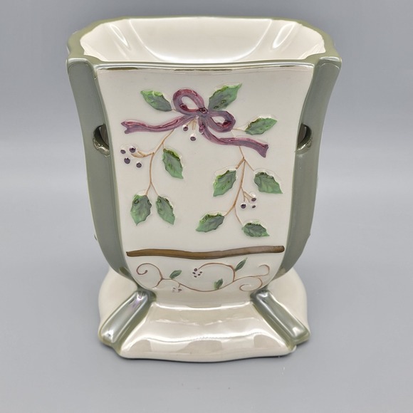 Yankee Candle Other - Yankee Candle Holly Berry Tealight Wax‎ Melt Warmer Ceramic Holiday Christmas